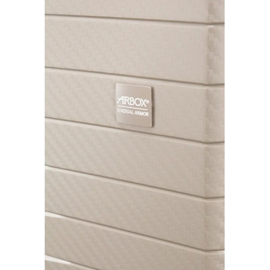Airbox