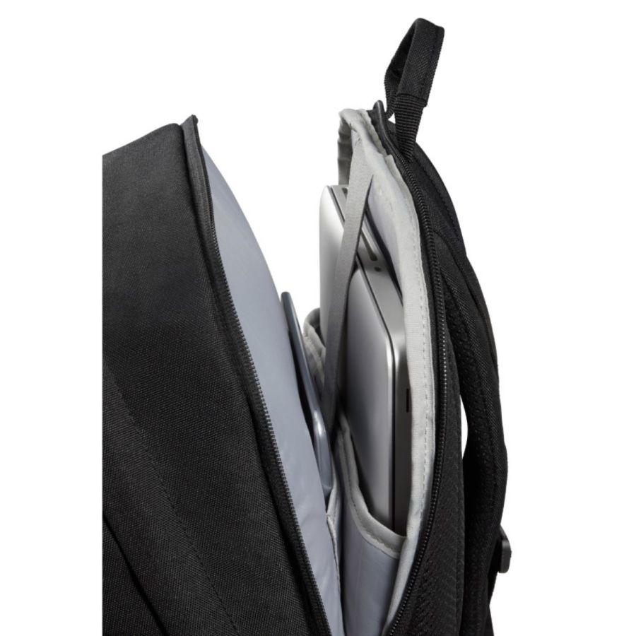 American tourister