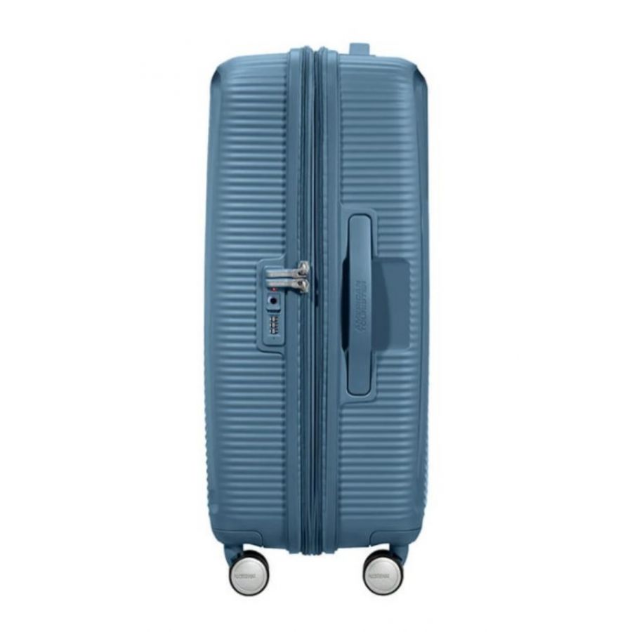 American tourister