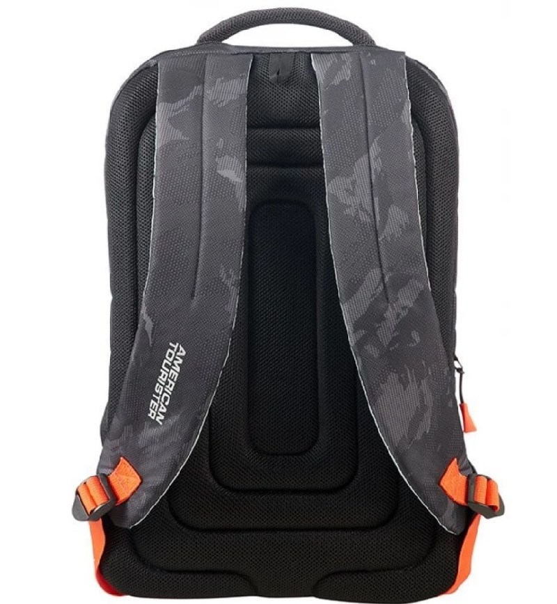 American tourister