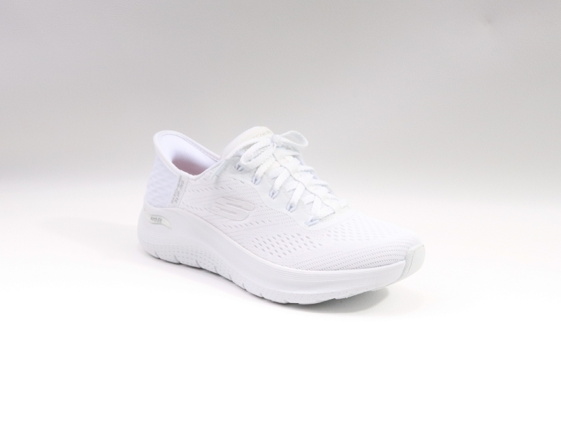 Skechers
