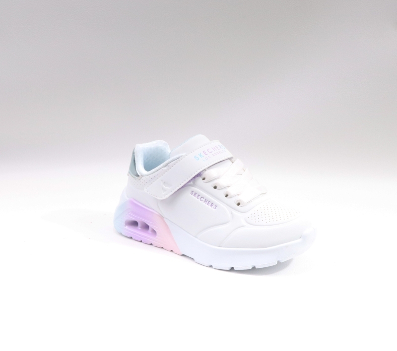 Skechers