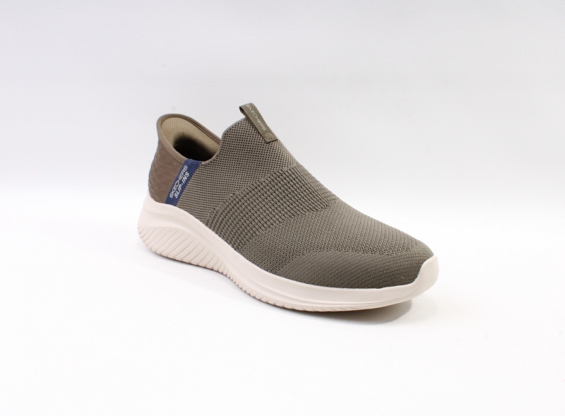 Skechers