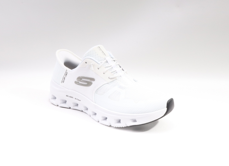 Skechers