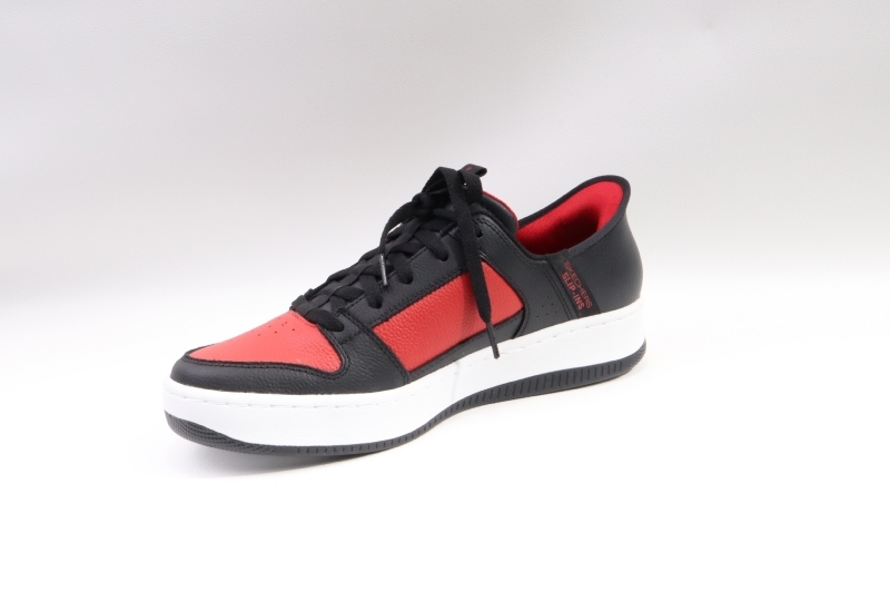 Skechers
