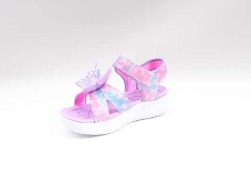Skechers