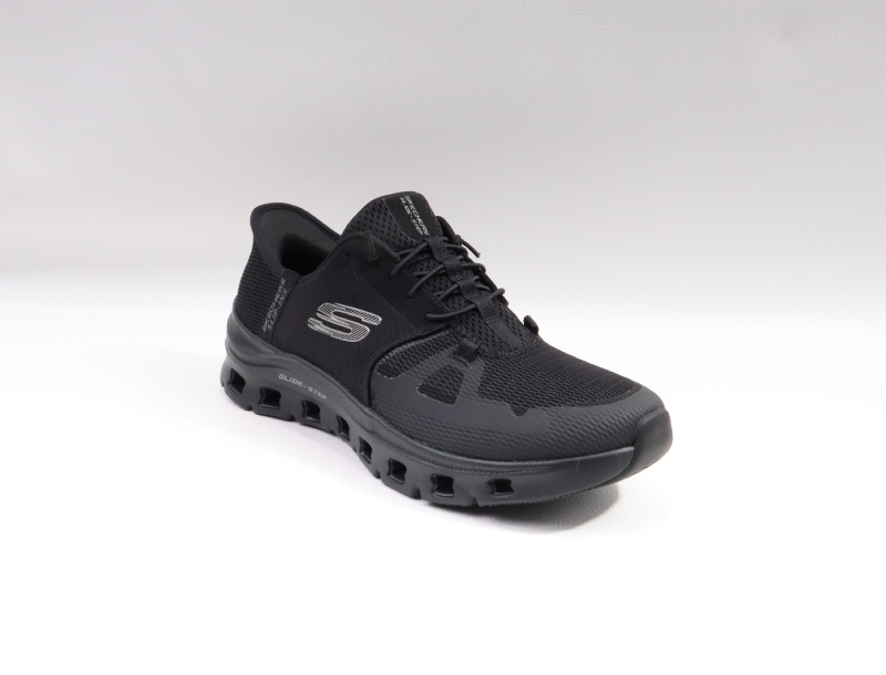 Skechers