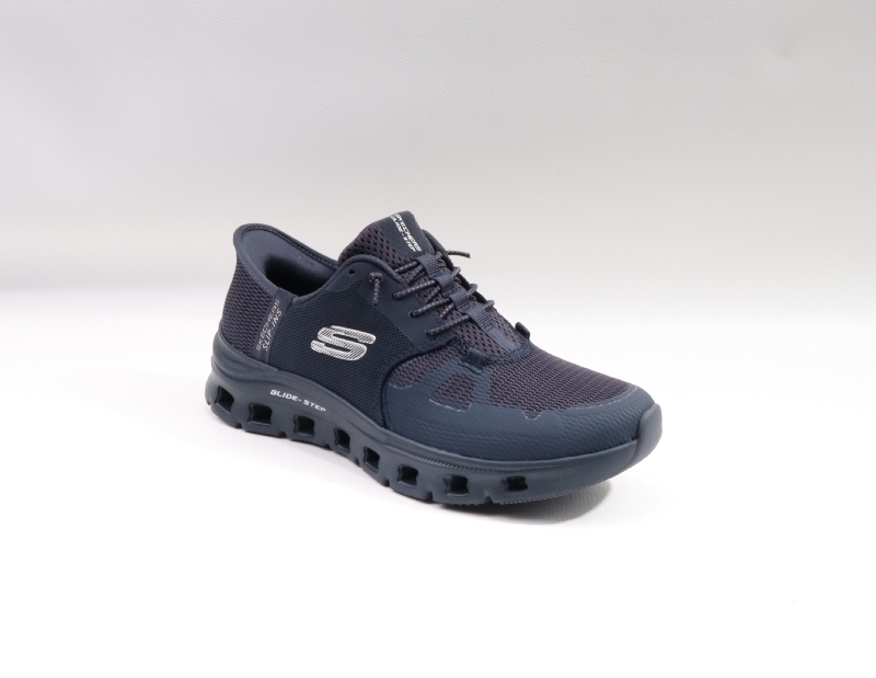 Skechers