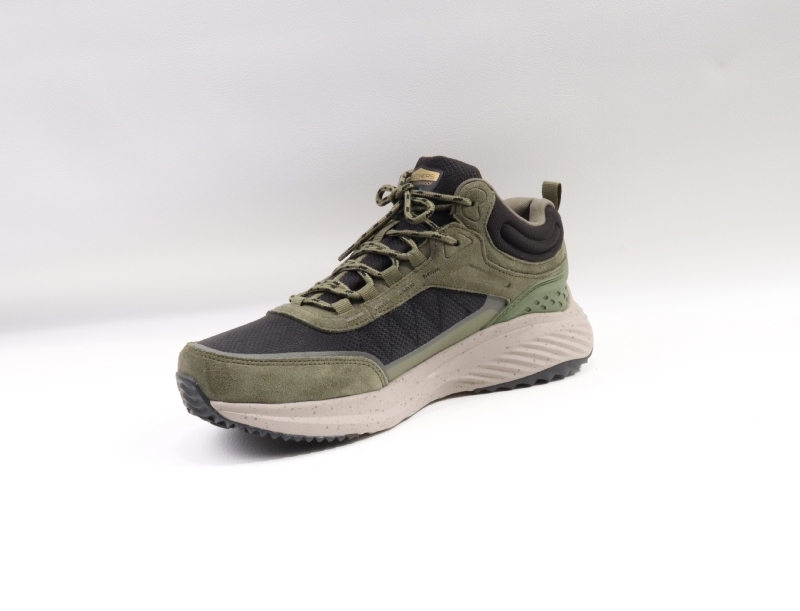 Skechers