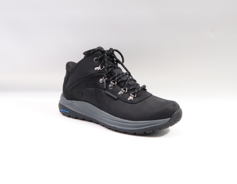 Skechers