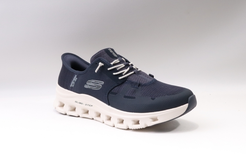 Skechers