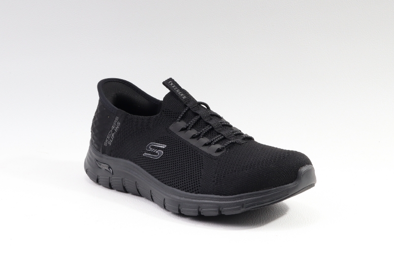 Skechers