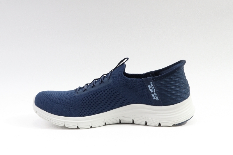 Skechers