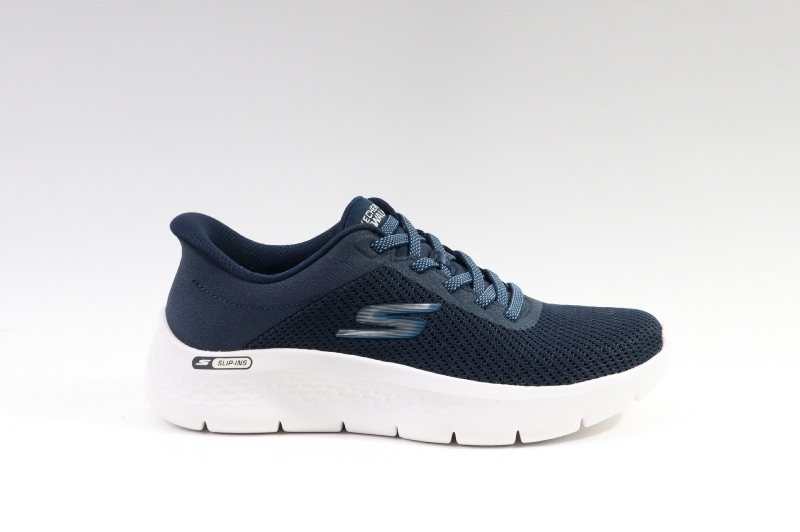 Skechers