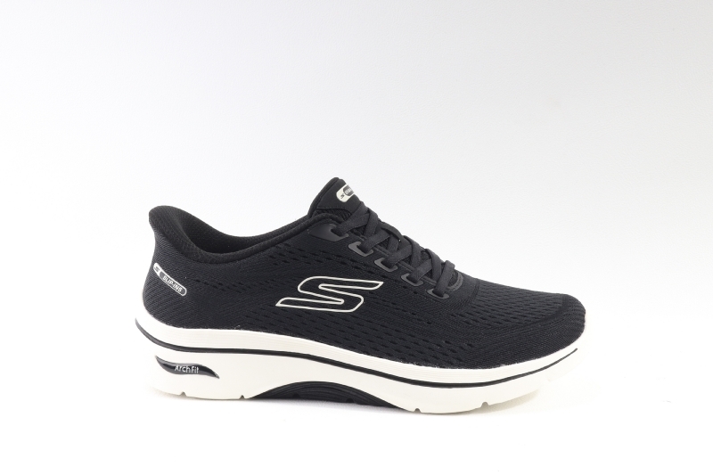 Skechers