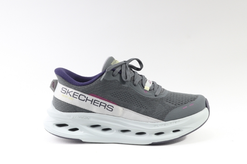 Skechers
