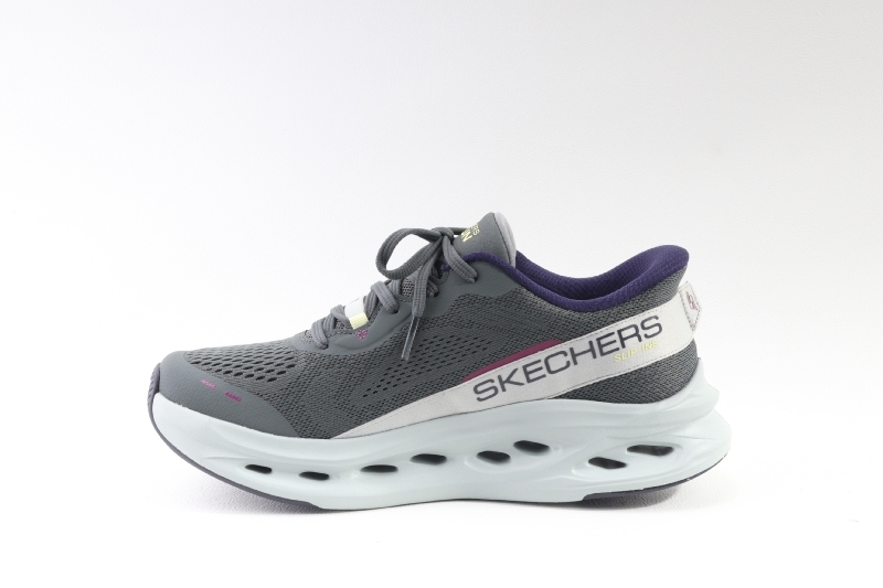 Skechers