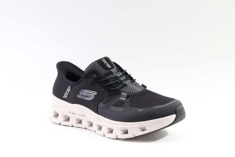 Skechers