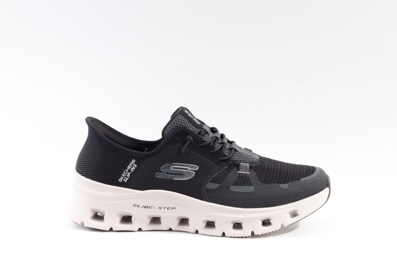 Skechers