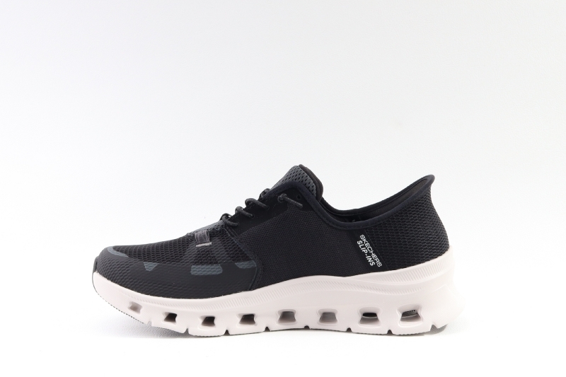 Skechers