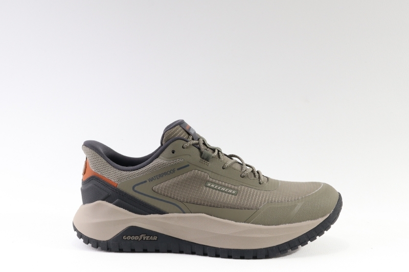 Skechers