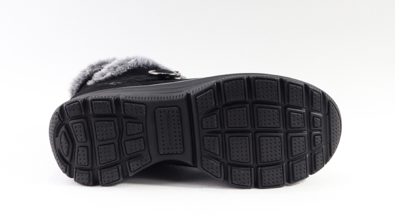 Skechers