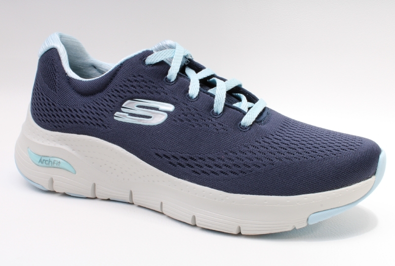 Skechers