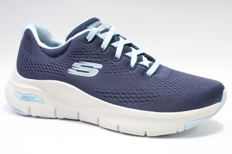 Skechers