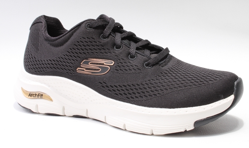 Skechers