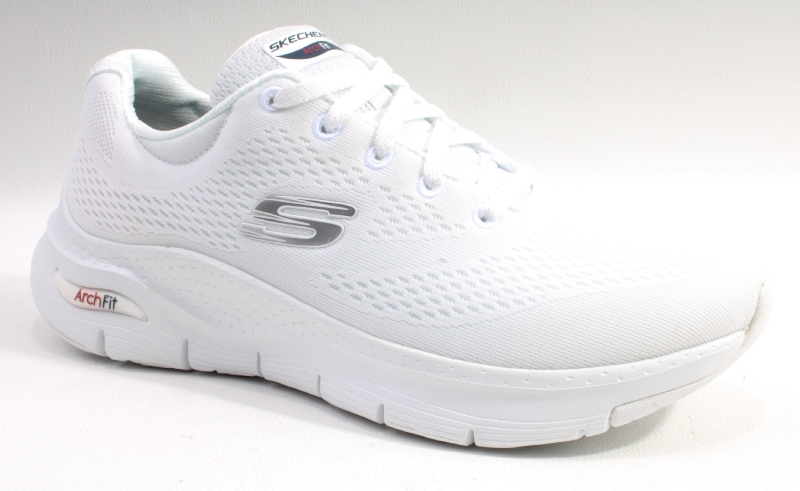 Skechers