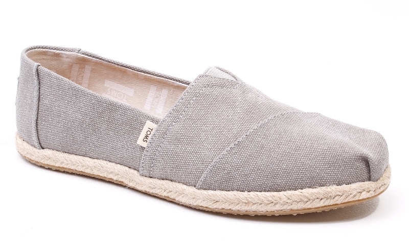 Toms